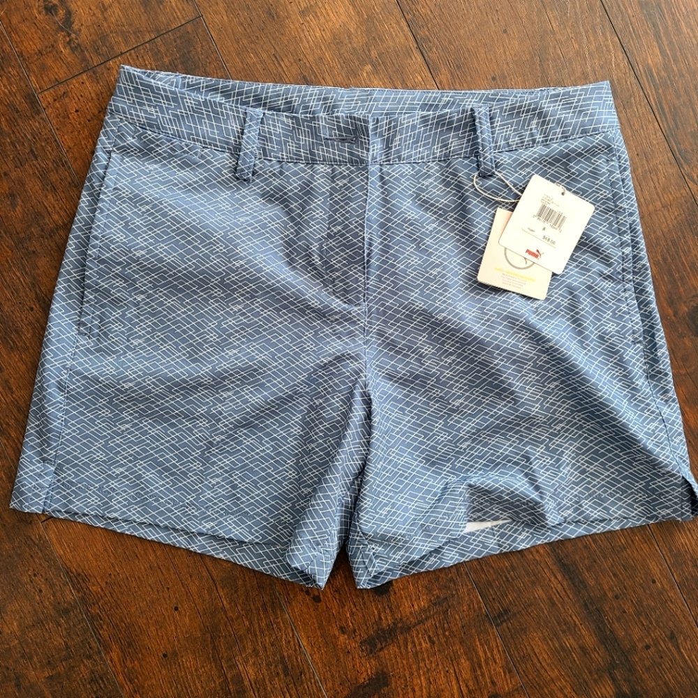 Womens Puma golf shorts size 8